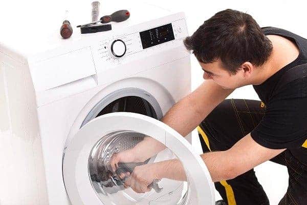 Kiểm tra và sửa chữa các ống bên trong máy giặt