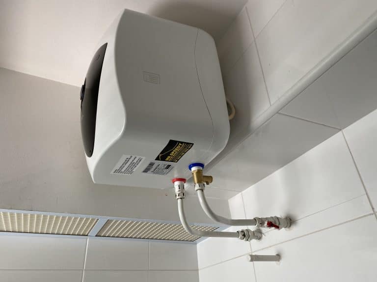 Hướng dẫn cách vệ sinh máy nước nóng gián tiếp giản tại nhà